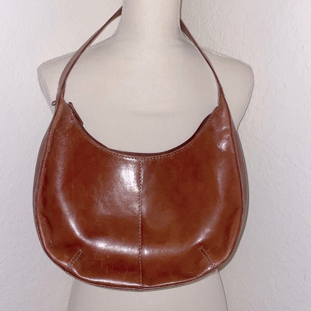 Elegant Brown Leather Shoulder Bag